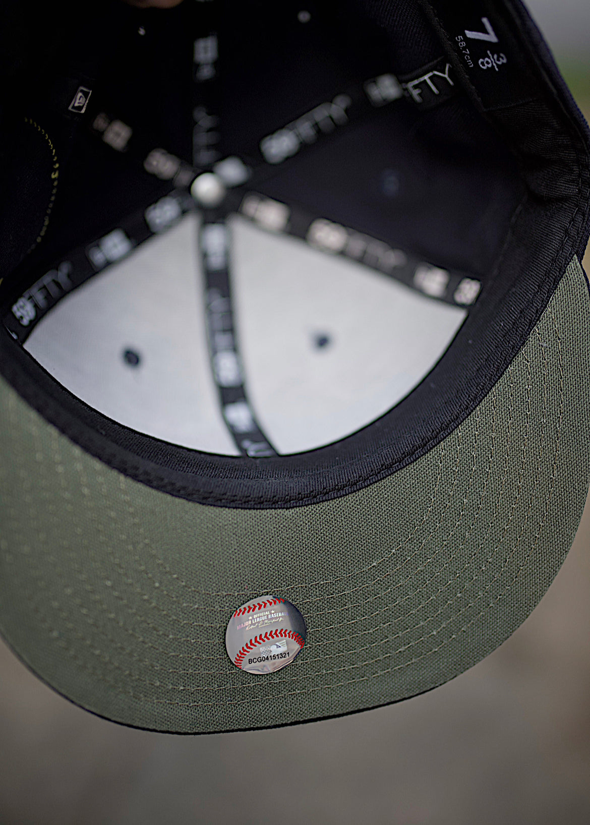 New York Yankee R Logo Fitted